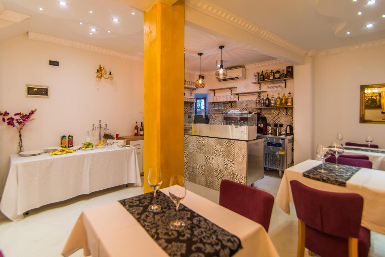 Bella Natka Bed&Breakfast Rovinj Exteriör bild