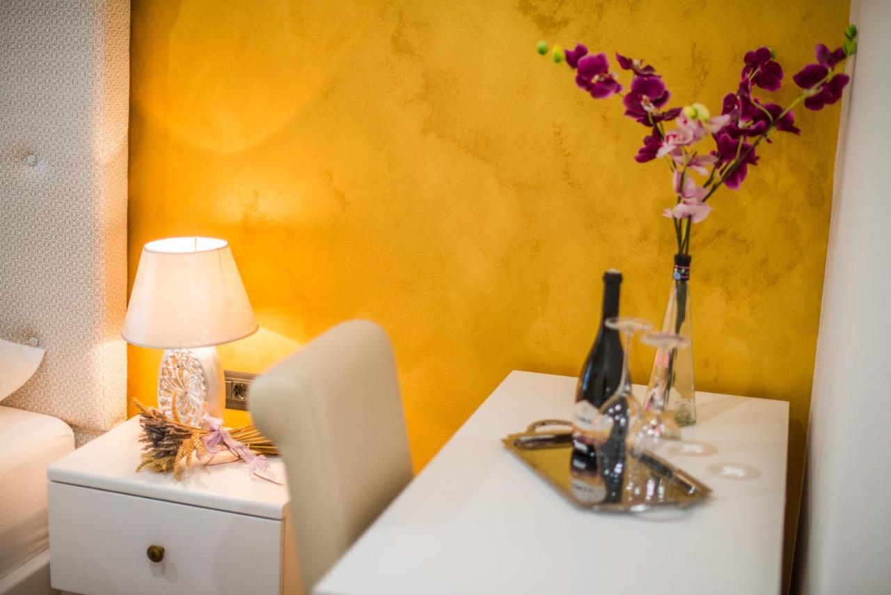 Bella Natka Bed&Breakfast Rovinj Exteriör bild