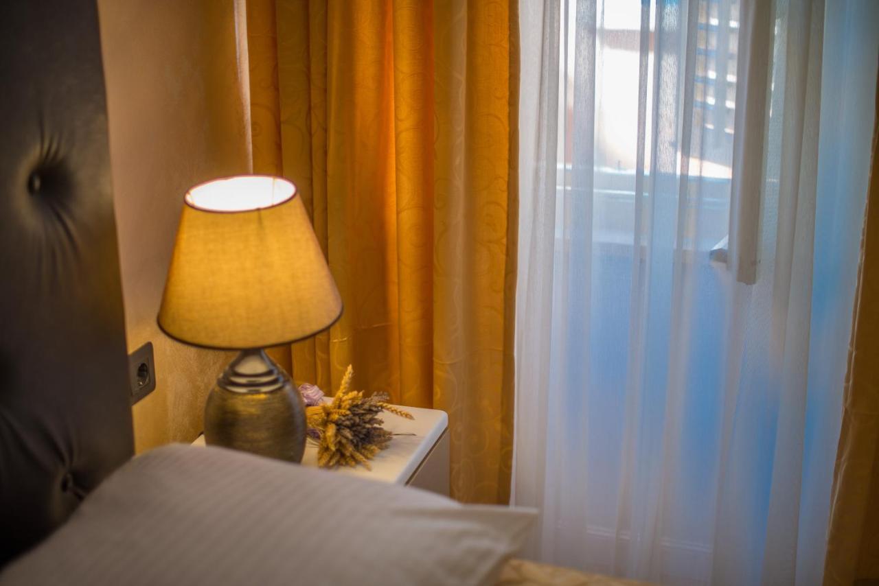 Bella Natka Bed&Breakfast Rovinj Exteriör bild